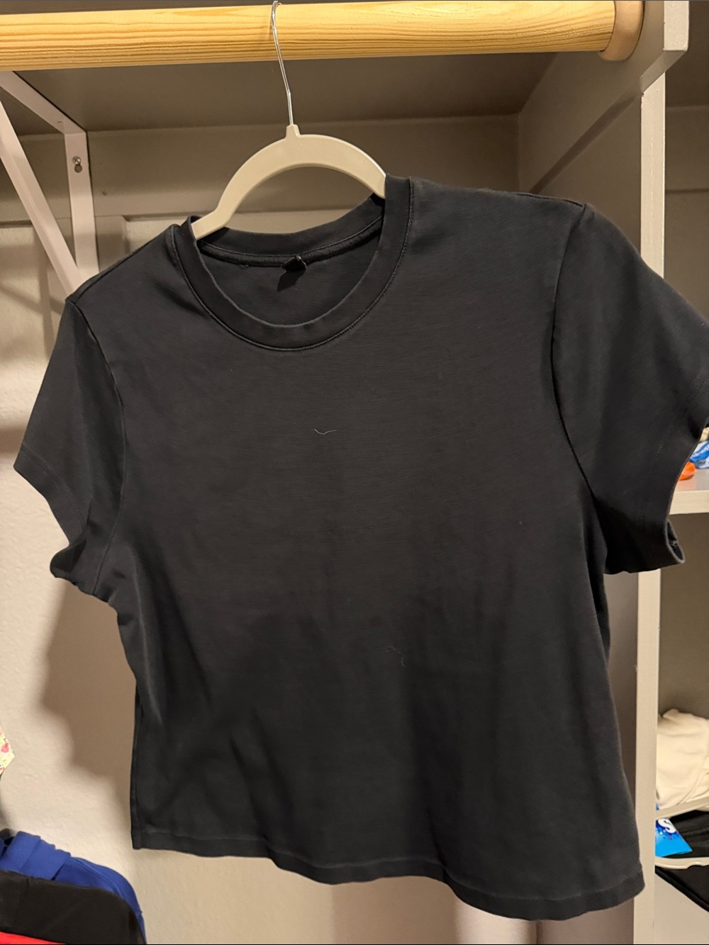 Uniqlo Black Short Sleeve Crewneck Tee - Men's